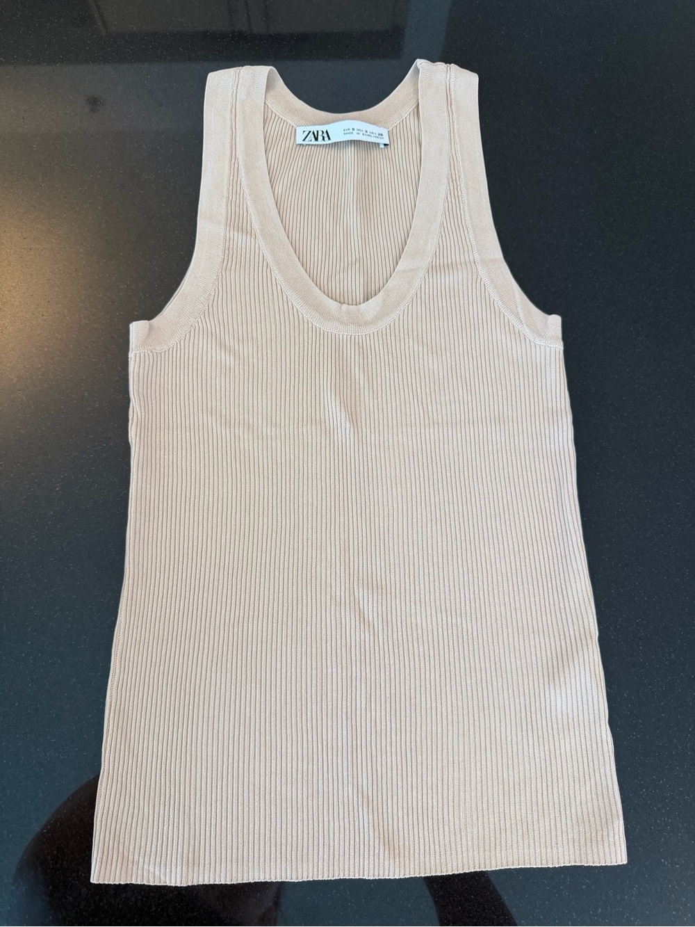ZARA Sleeveless Ribbed Tank Top in Light Beige